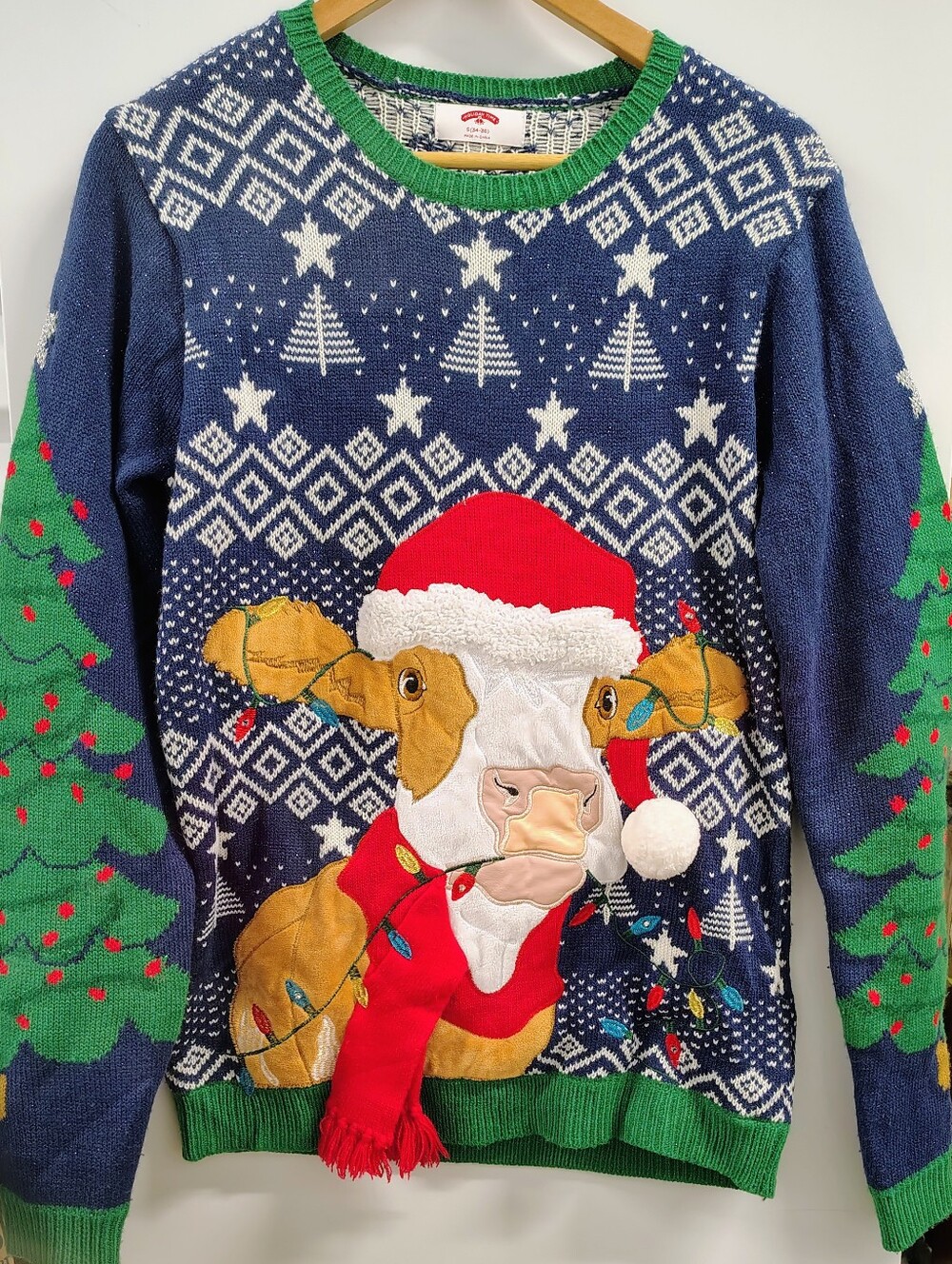 Cow Christmas Sweater 3D Plush Cow Chewing XMAS Lights Size Unisex 40" Chest